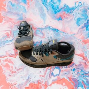 LEMS Trailhead Low Top Sneakers Mens 8.5 Hiking Climbing Active NO INSOLES